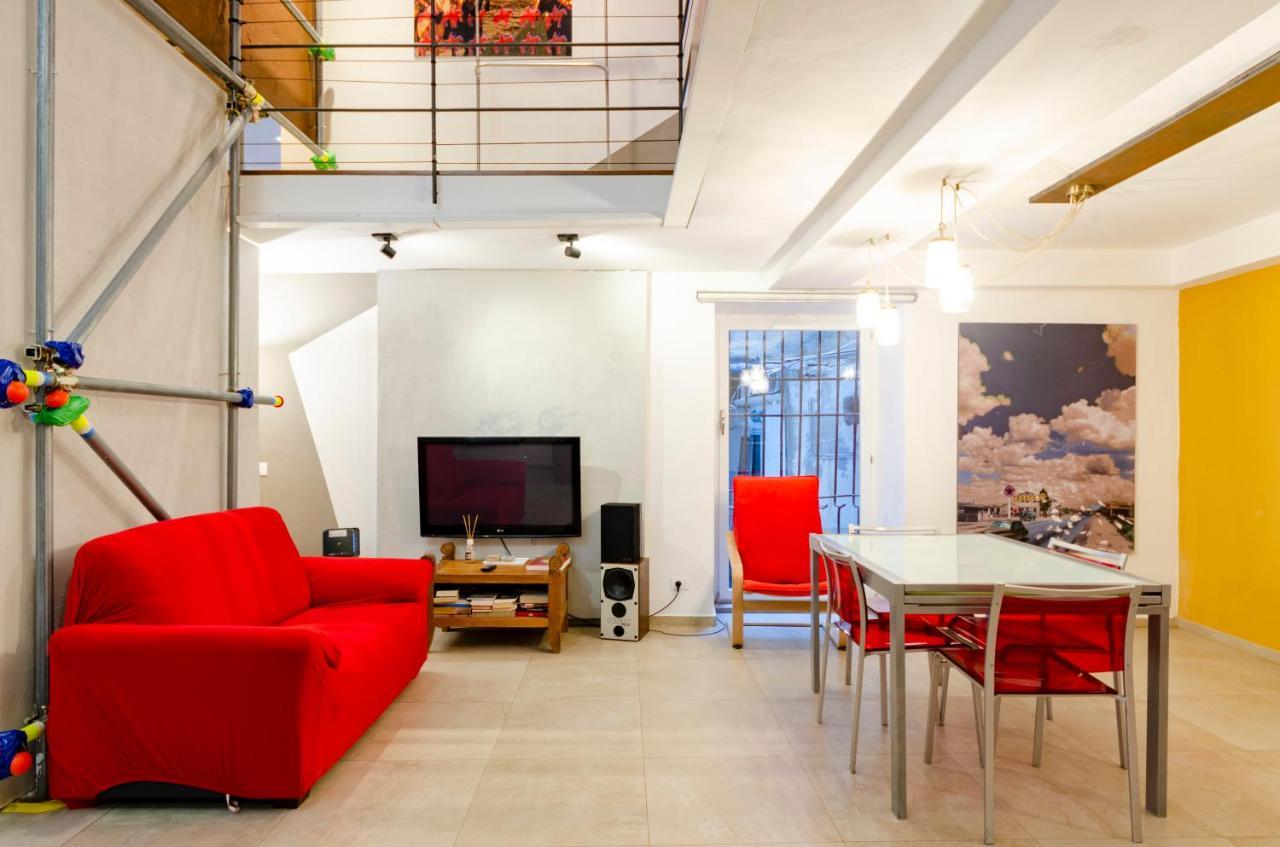 Joivy Vibrant Open-Plan Apt For 6 In Historic Centre Apartment Genoa Exterior photo