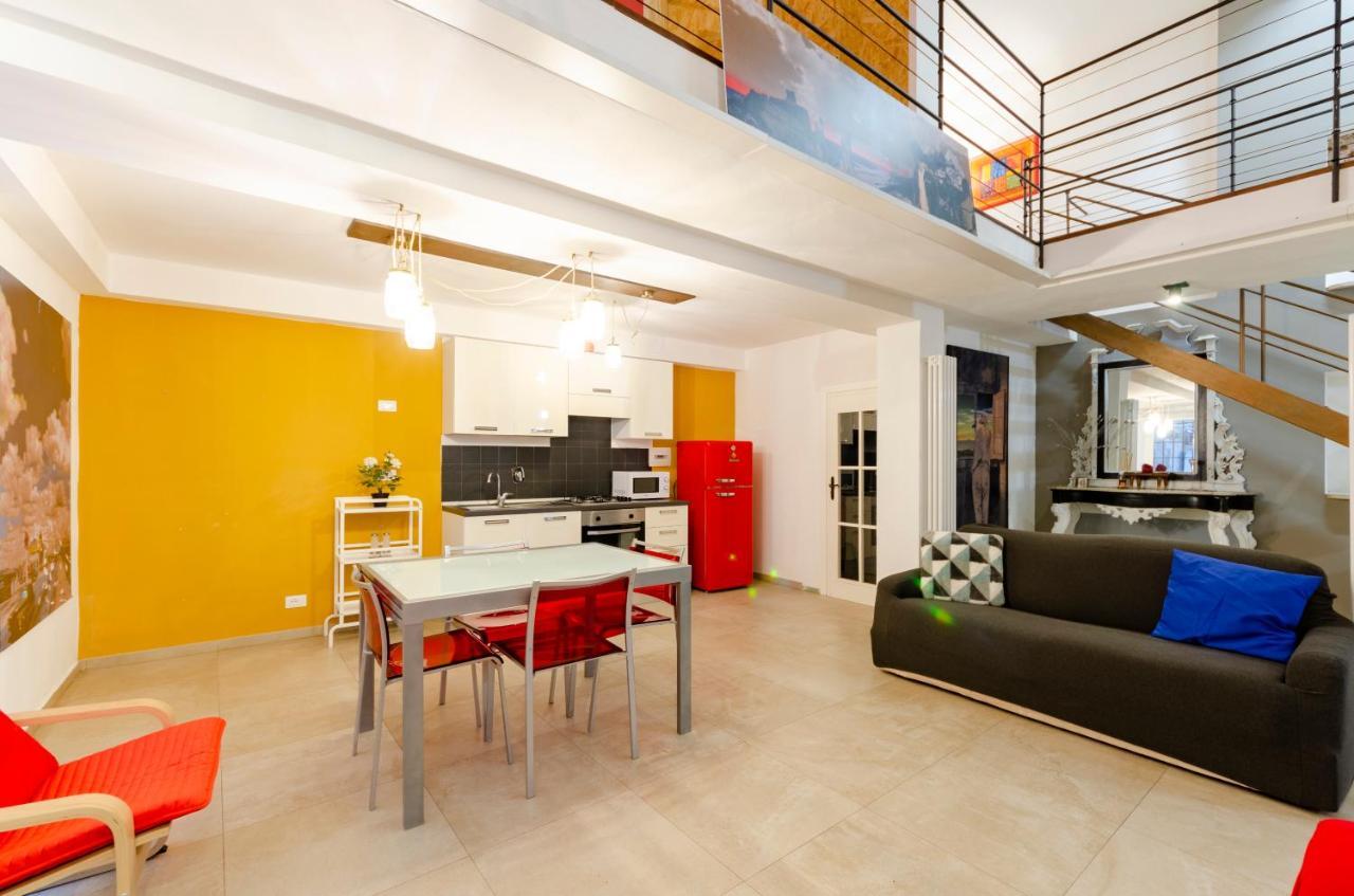 Joivy Vibrant Open-Plan Apt For 6 In Historic Centre Apartment Genoa Exterior photo