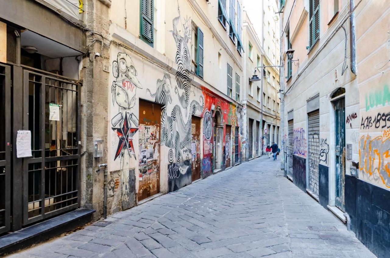 Joivy Vibrant Open-Plan Apt For 6 In Historic Centre Apartment Genoa Exterior photo